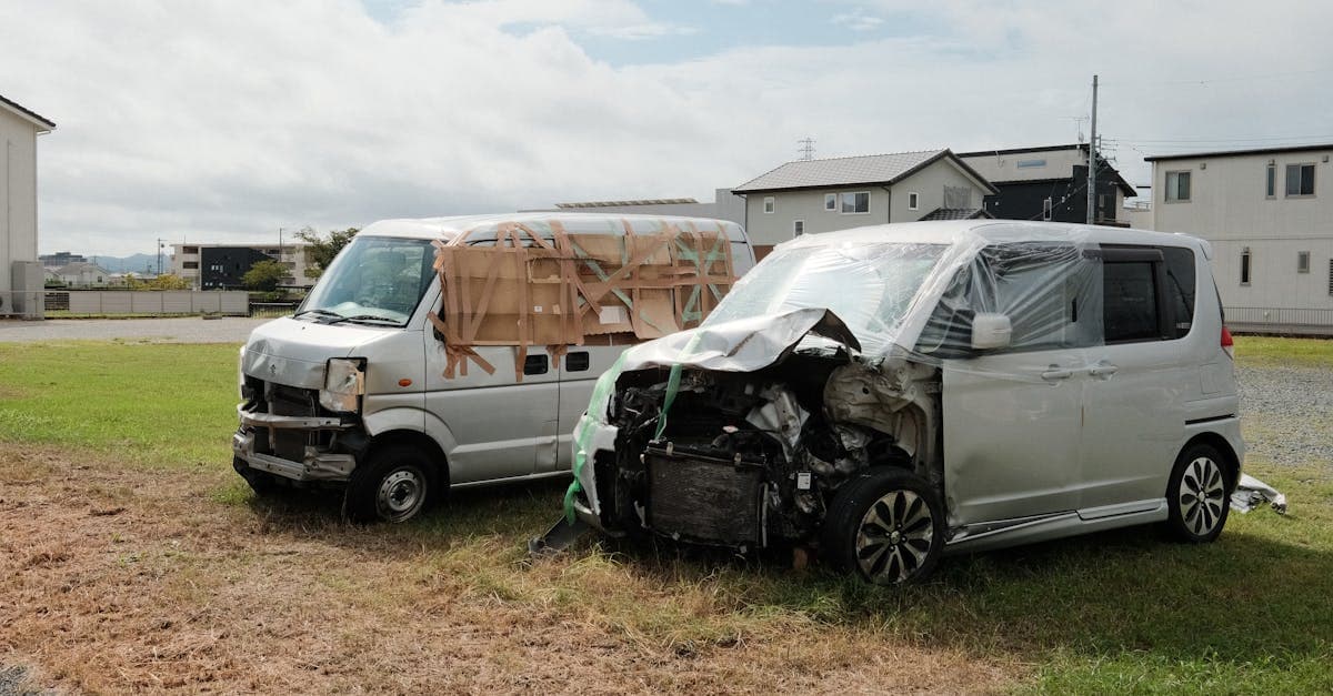 Cover Image for Collision Insurance and Total Loss: What Happens When Repair Costs Exceed Value