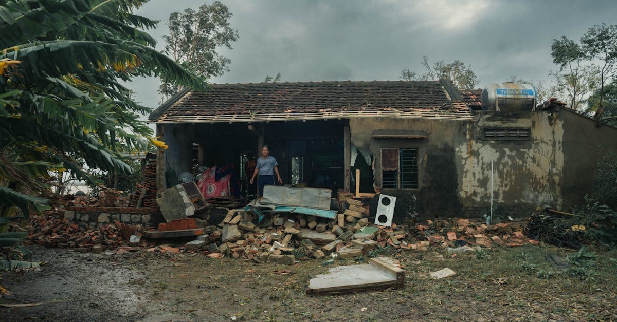 Cover Image for Does Home Insurance Cover Water Damage From a Storm?